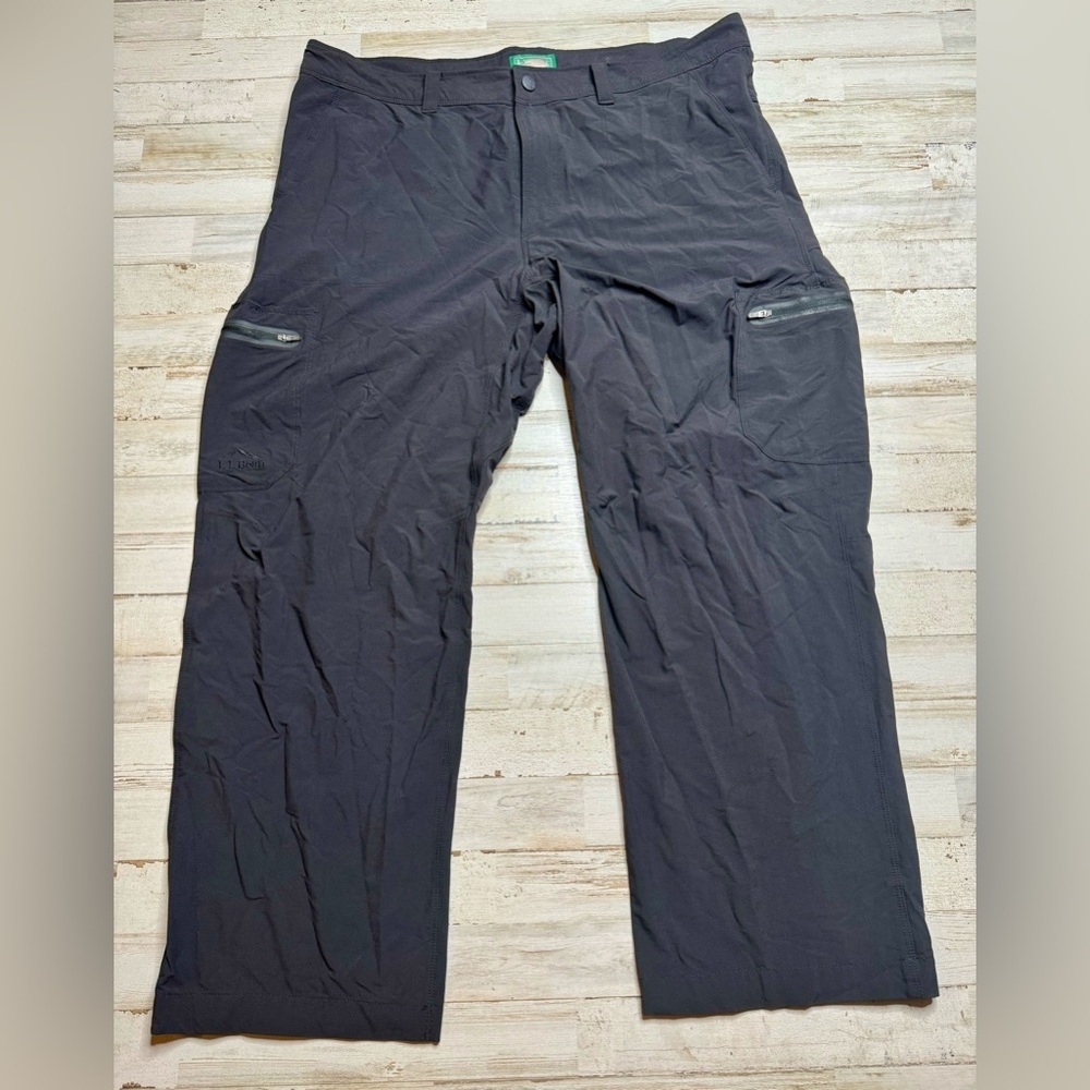 L.L Bean Pants Mens Sz 38x29 Black Nylon Cresta Hiking Water Resistant - Picture 3 of 10